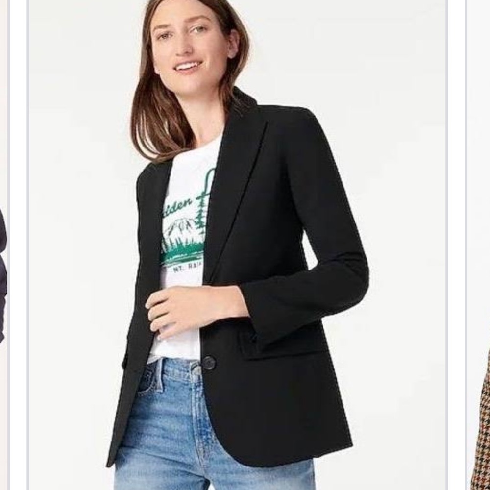 J. Crew BLAZER in navy blue. Size 4. 💯% wool.